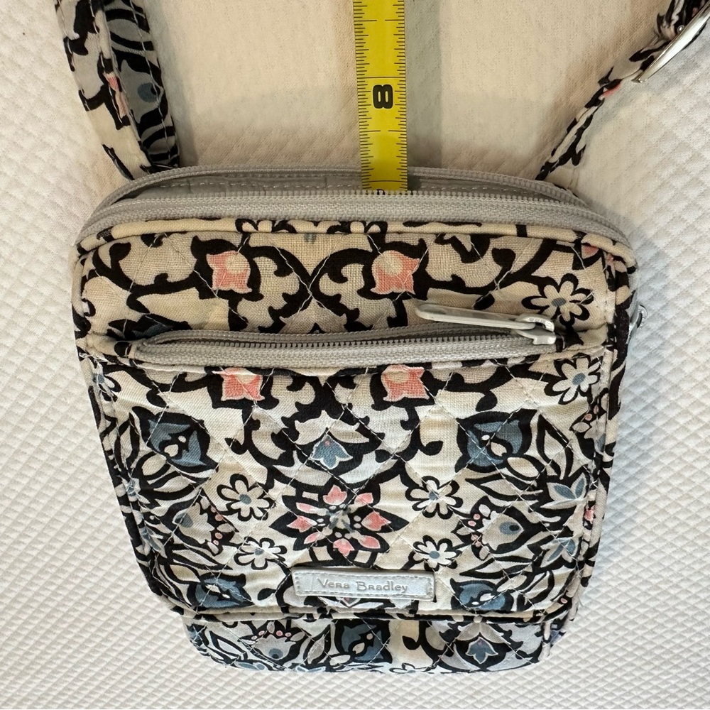 Vera Bradley Little Girl Floral EUC Crossbody Bag Purse perfect for a little one - Picture 9 of 11